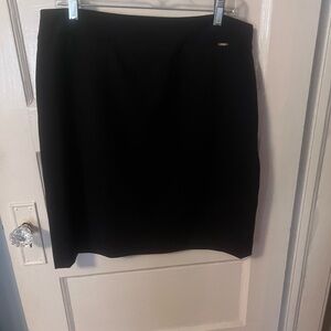 Tahari pencil skirt